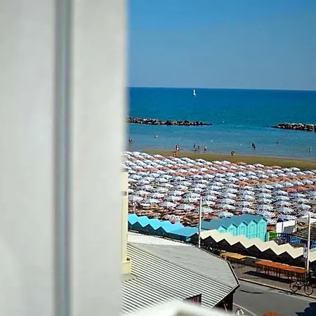 Vienna 3* Πέζαρο