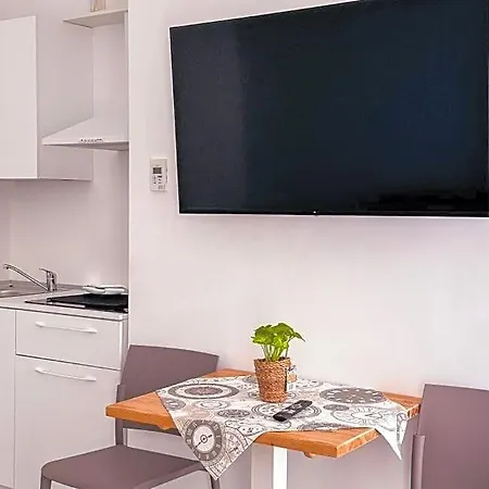 Ξενοδοχείο Vienna 3*